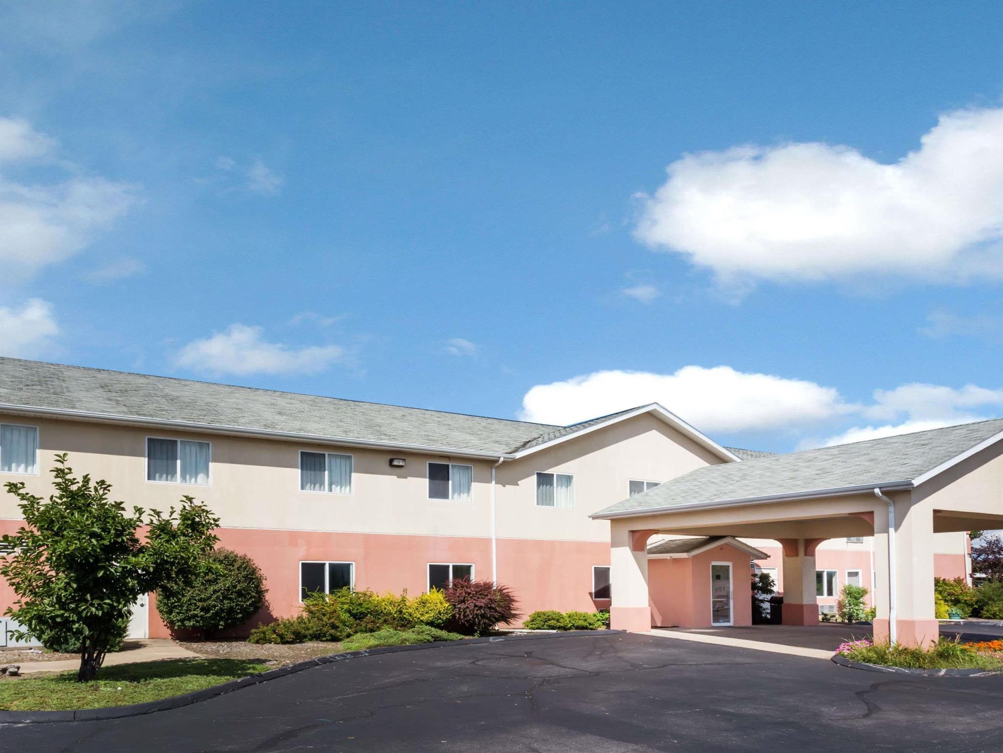 Surestay Plus Hotel By Best Western Bettendorf Exteriér fotografie