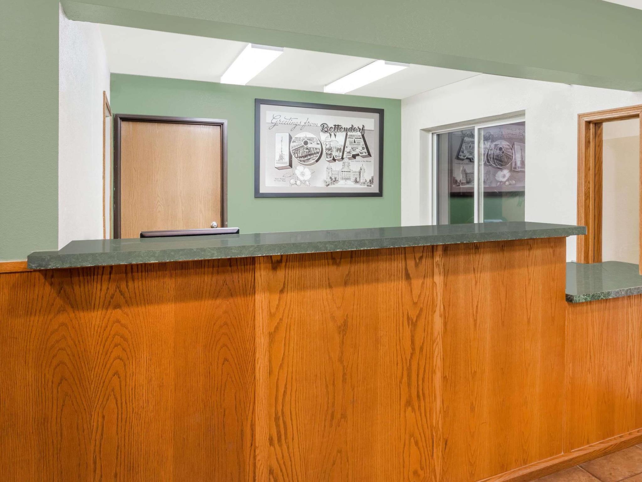 Surestay Plus Hotel By Best Western Bettendorf Exteriér fotografie